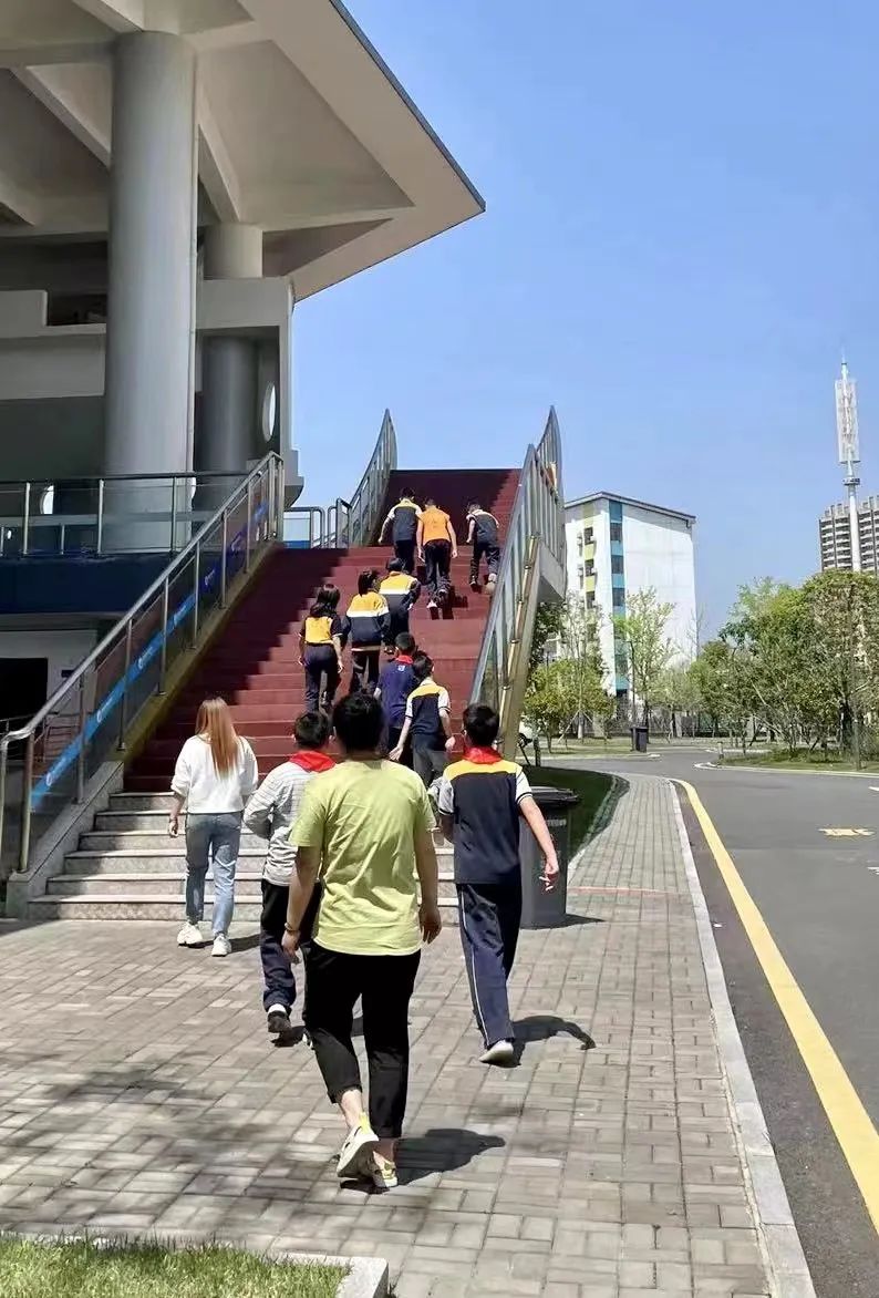 微信图片_20220412100835.jpg